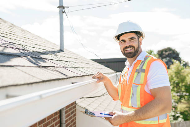 Roof Gutter Cleaning in Hurlburt Field, FL